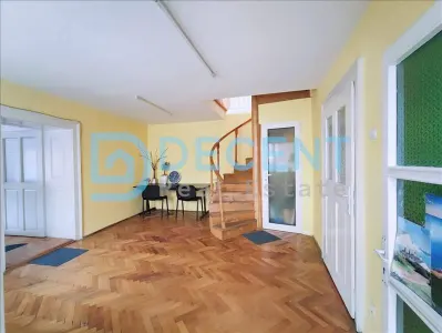 Apartament  in casa 5 camere, Brasov - Brasov