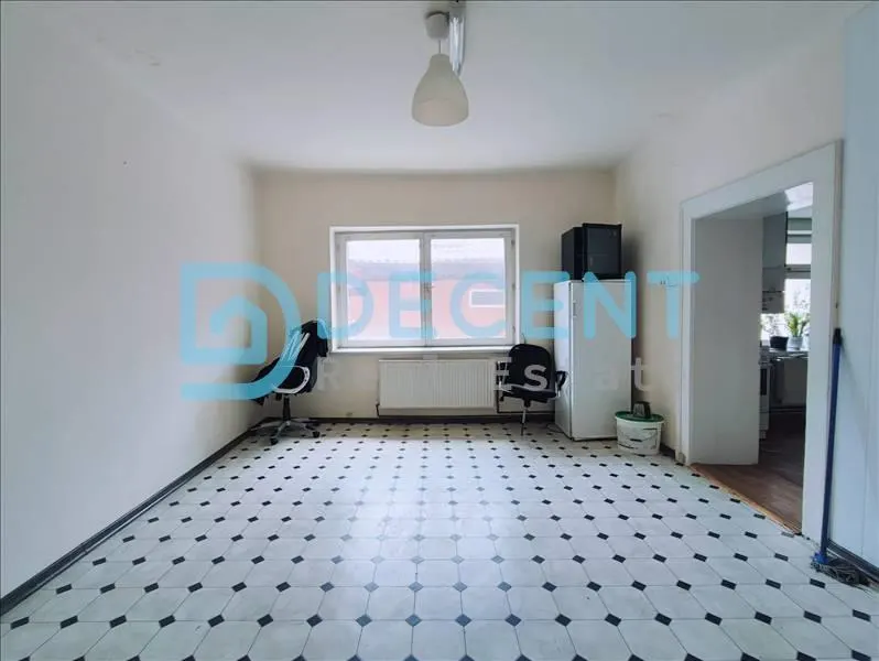 Apartament  in casa 5 camere, Brasov - foto 3