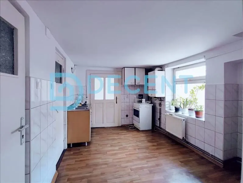 Apartament  in casa 5 camere, Brasov - foto 7