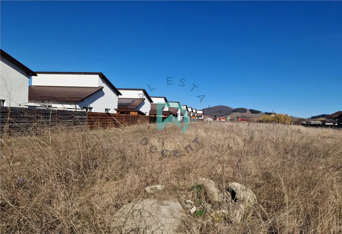 Teren intravilan de vanzare, Sanpetru, 700 mp. - foto 3
