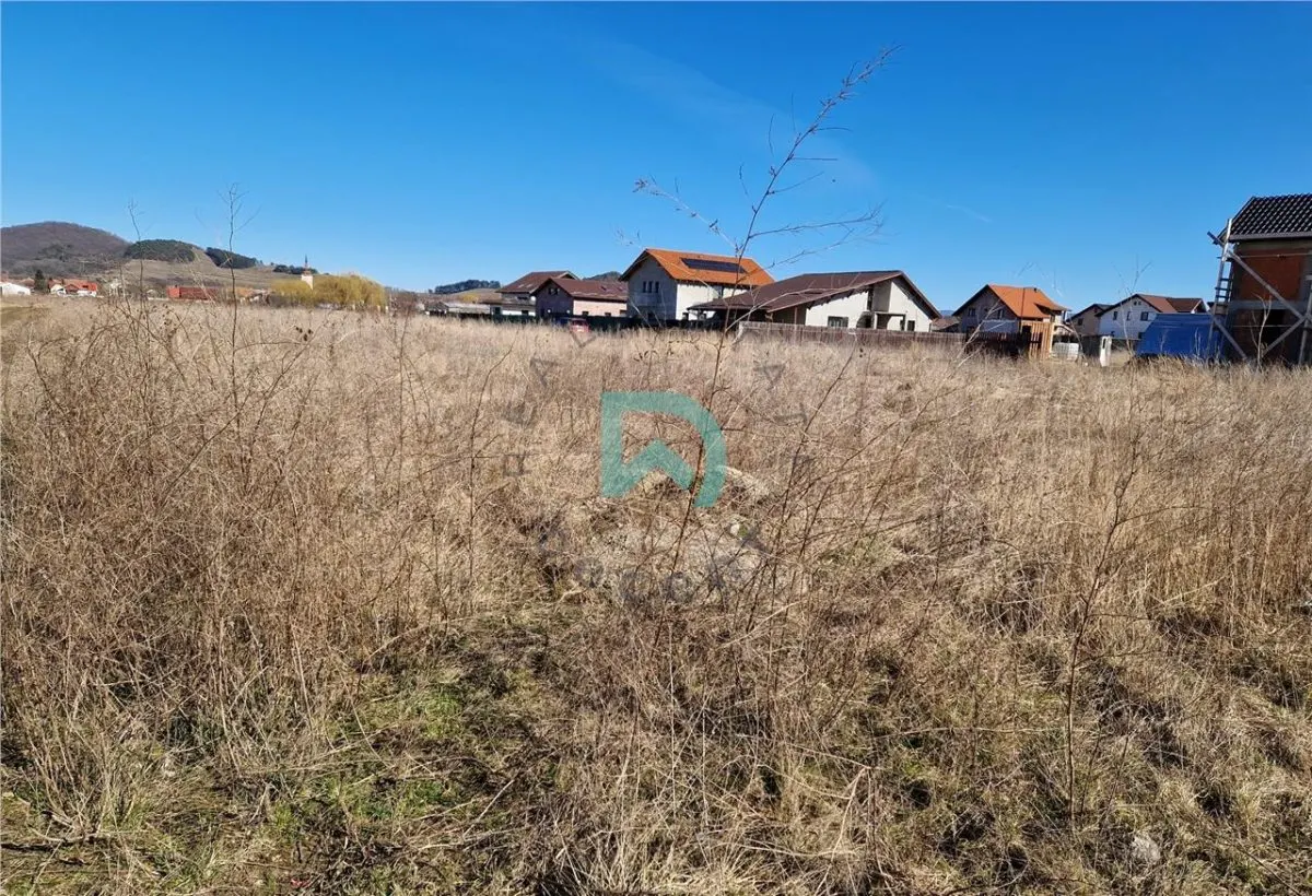 Teren intravilan de vanzare, Sanpetru, 700 mp. - foto 7