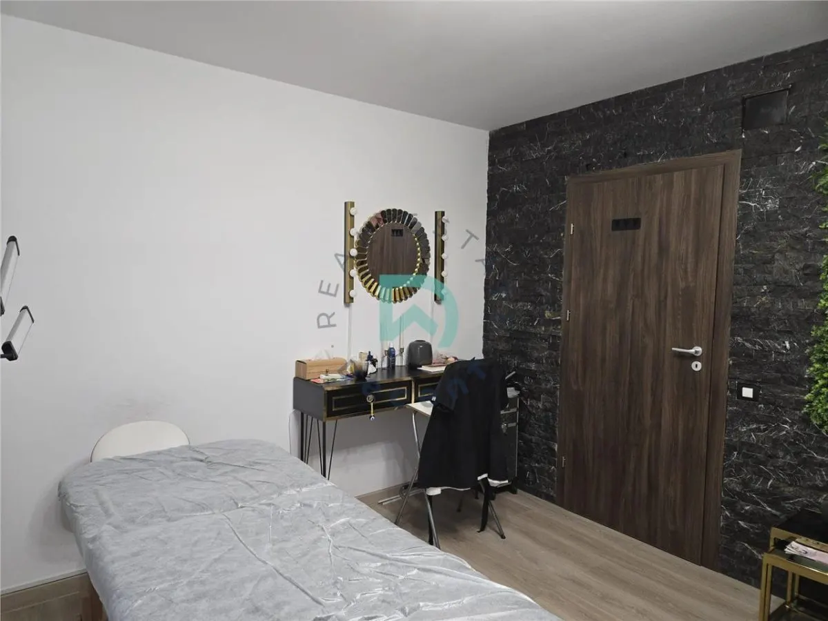 Spatiu comercial de vanzare,70 mp,  Brasov - foto 6