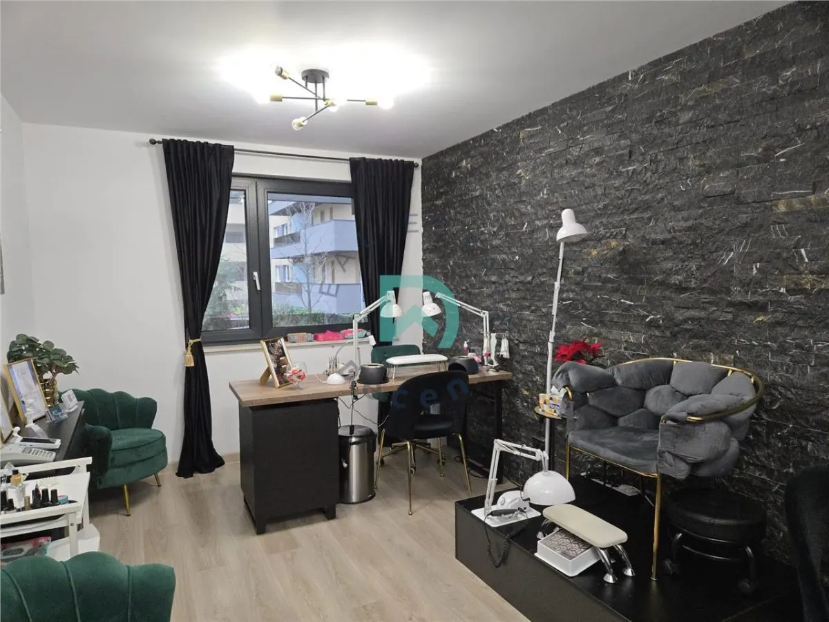 Spatiu comercial de vanzare,70 mp,  Brasov - foto 7