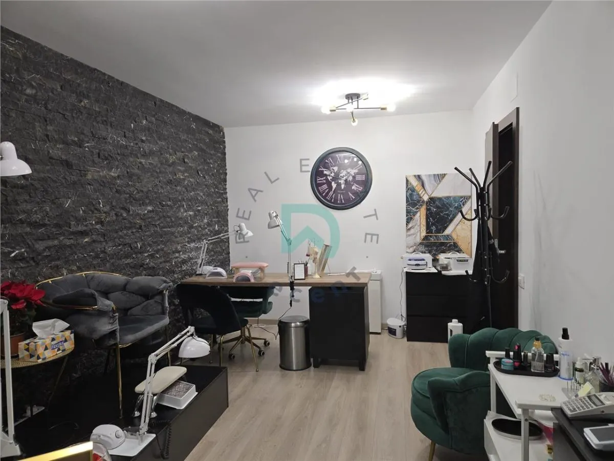 Spatiu comercial de vanzare,70 mp,  Brasov - foto 9