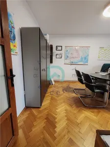 Spatiu birouri de inchiriat, la casa, Tractorul, Brasov - foto 6