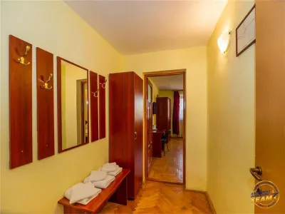 Pensiune cu restaurant, profit asigurat din chirii, terasa spre munte, Brasov - foto 20