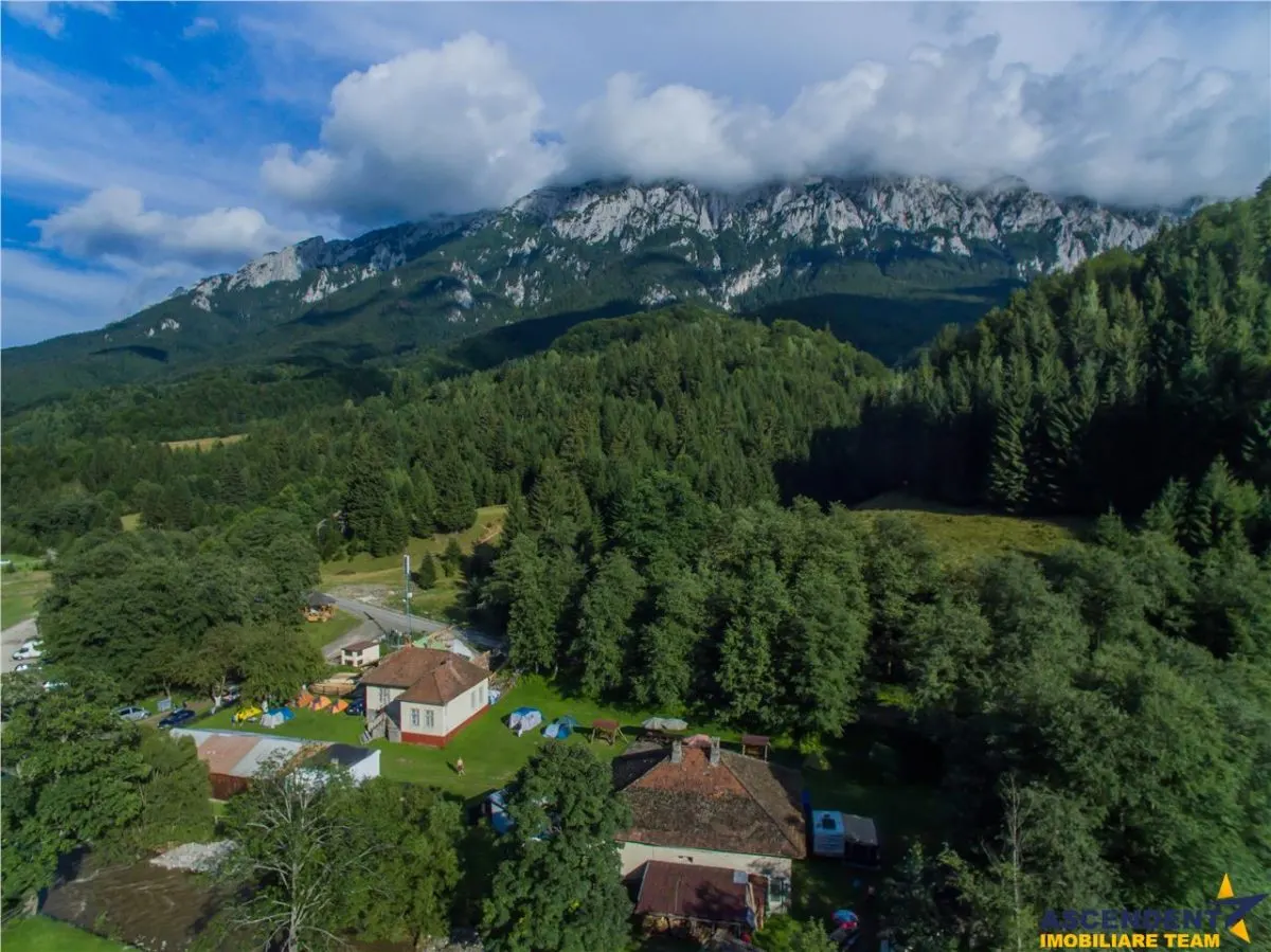 Pensiune turistica in Piatra Craiului, in circuitul  Plaiul Foii, 7700 mp teren - foto 10