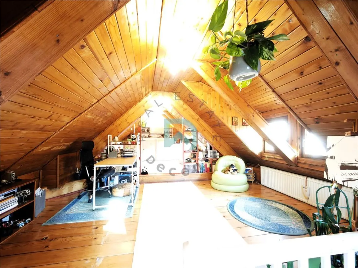 Casa 3 camere de vanzare,  Brasovul Vechi - foto 17