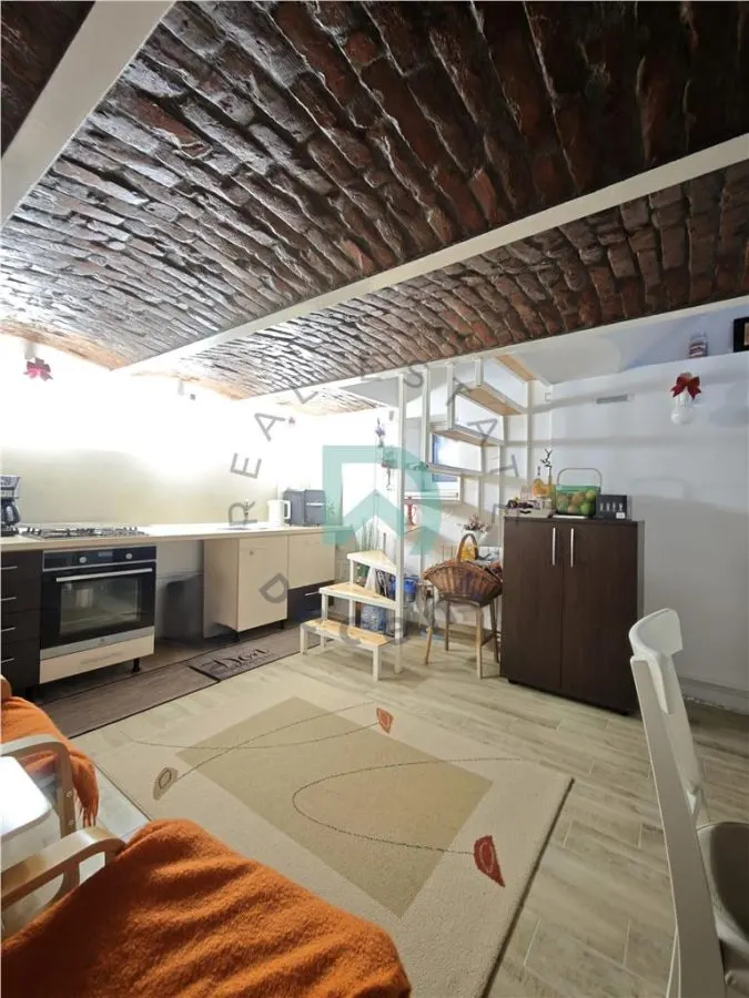 Casa 3 camere de vanzare,  Brasovul Vechi - foto 21