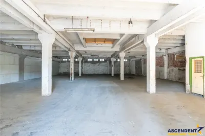Spatii de depozitare, infrastructura potrivita pentru dezvoltarea afacerii tale - foto 9