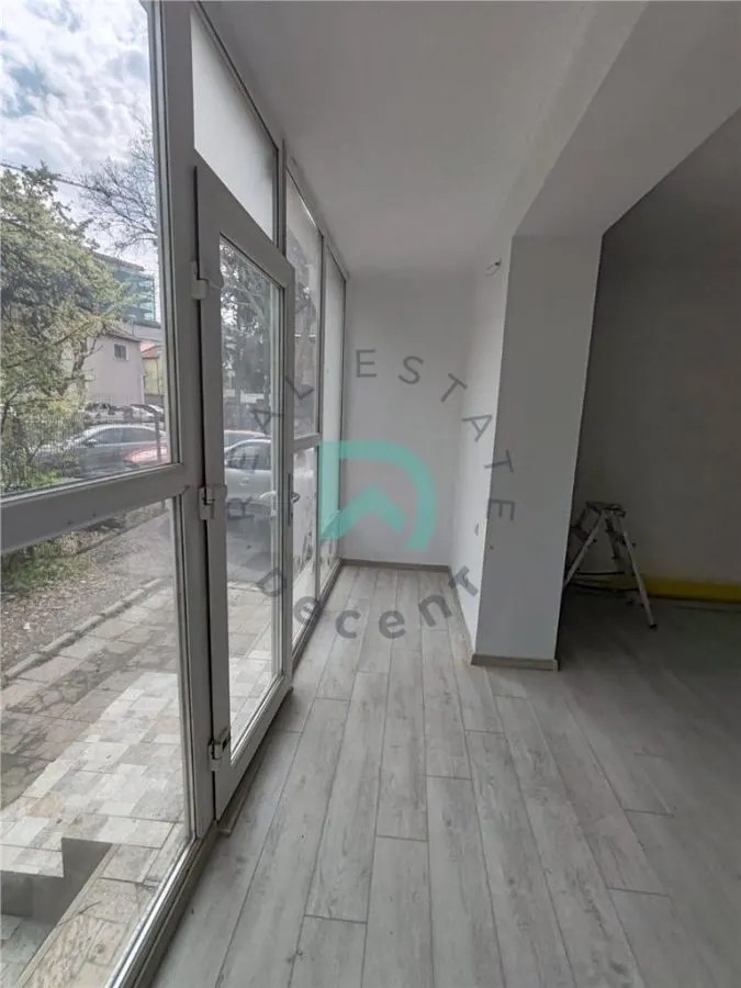 Spatiu comercial Centrul Civic, Brasov, 60 mp - foto 1