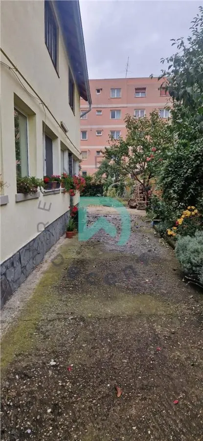 Casa 6 camere Sacele Cernatu - foto 10