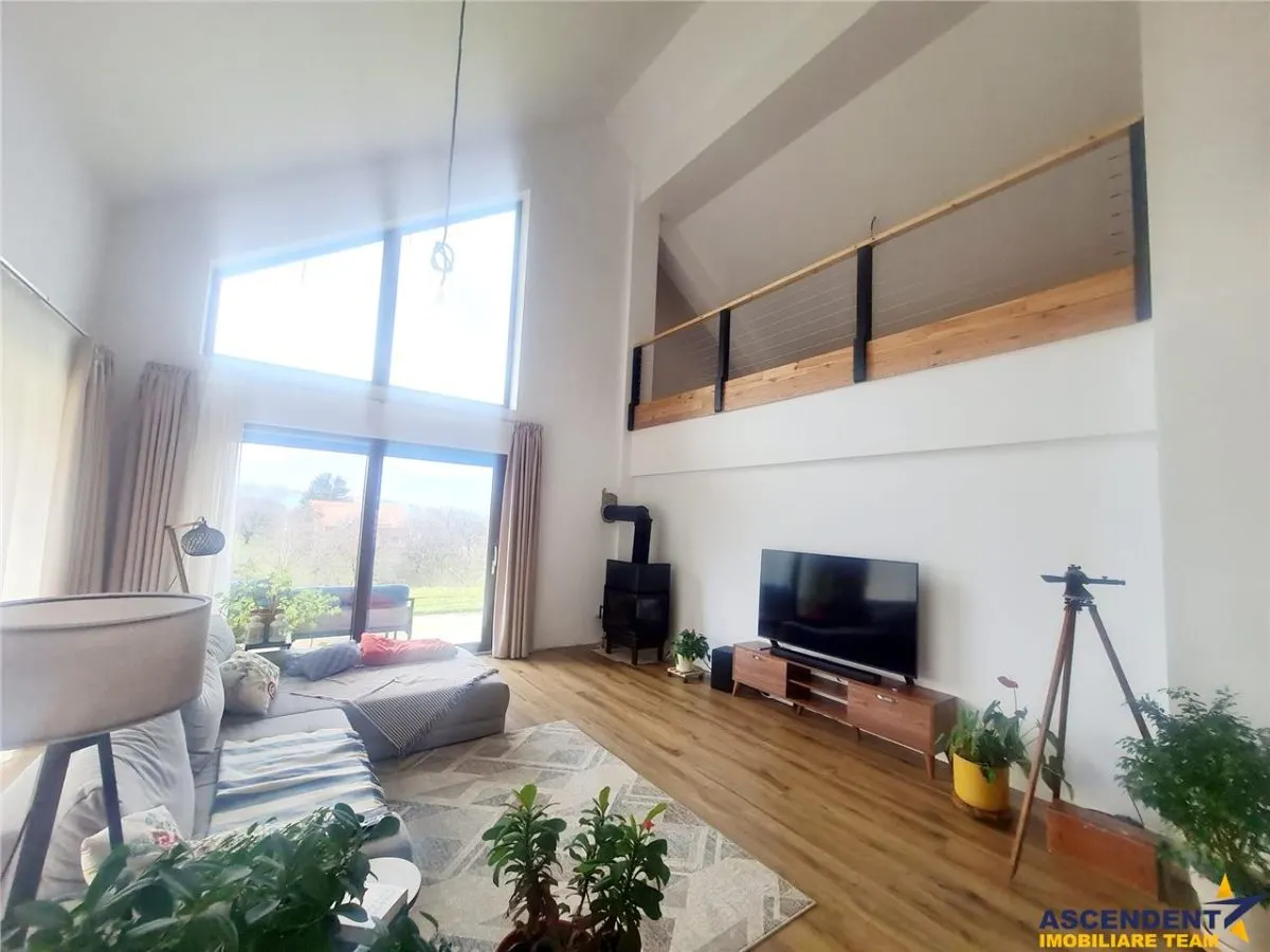 Vila cu panorama verde, teren de 500 mp, Sohodol-Bran, Brasov - foto 19