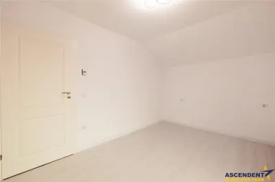 Eleganta casa, cartier select, intabulata Halchiu, Brasov - foto 10
