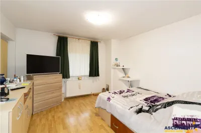 Vila distincta, panorama urbana, amplasare de top, Zarnesti, Brasov - foto 28