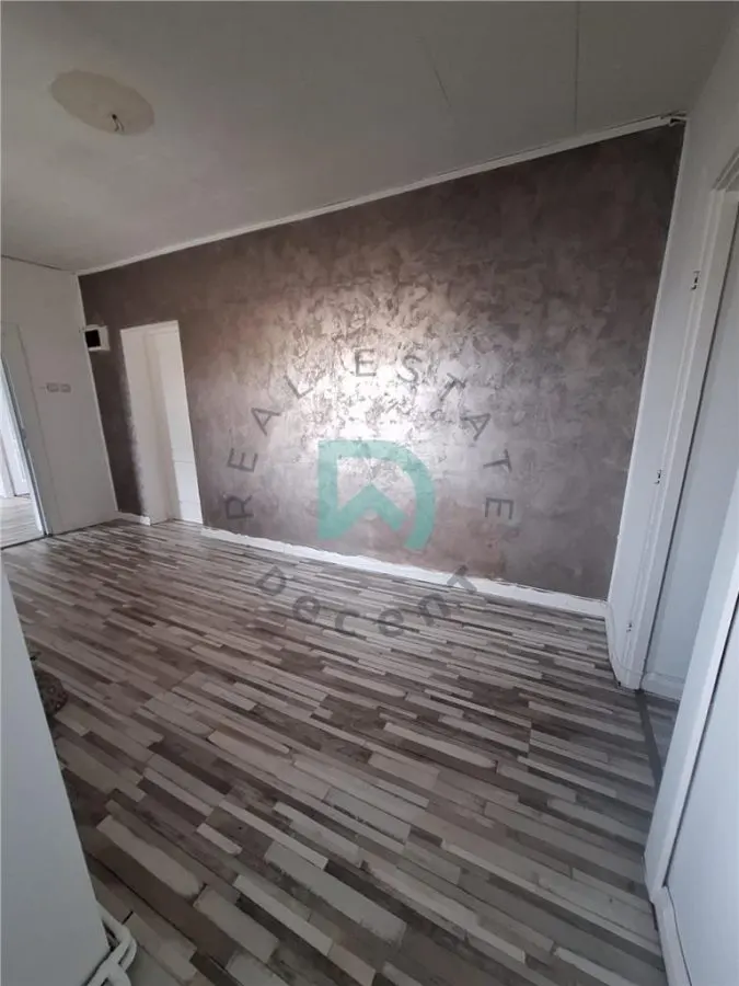 Apartament 3 camere spatios, etaj 1, zona Grivitei, cu garaj, beci si terasa - foto 8