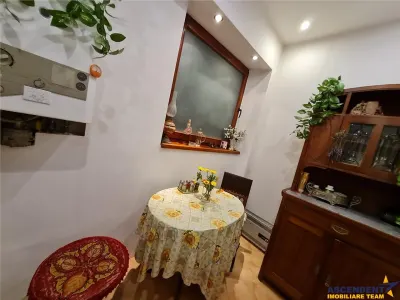 Decomandat pe 2 camere+ birou, etaj 1, Bulevardul Grivitei, Brasov - foto 24