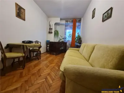 Decomandat pe 2 camere+ birou, etaj 1, Bulevardul Grivitei, Brasov - foto 5