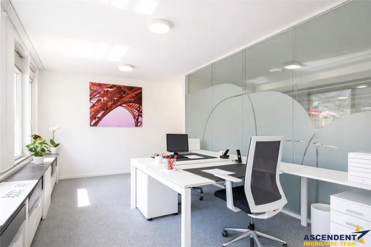 Vila impozanta, deschidere rezidential/ comercial/ clinica, Central, Brasov - foto 9