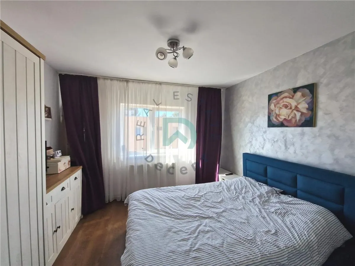Apartament 3 camere, Tractorul, Brasov - foto 1