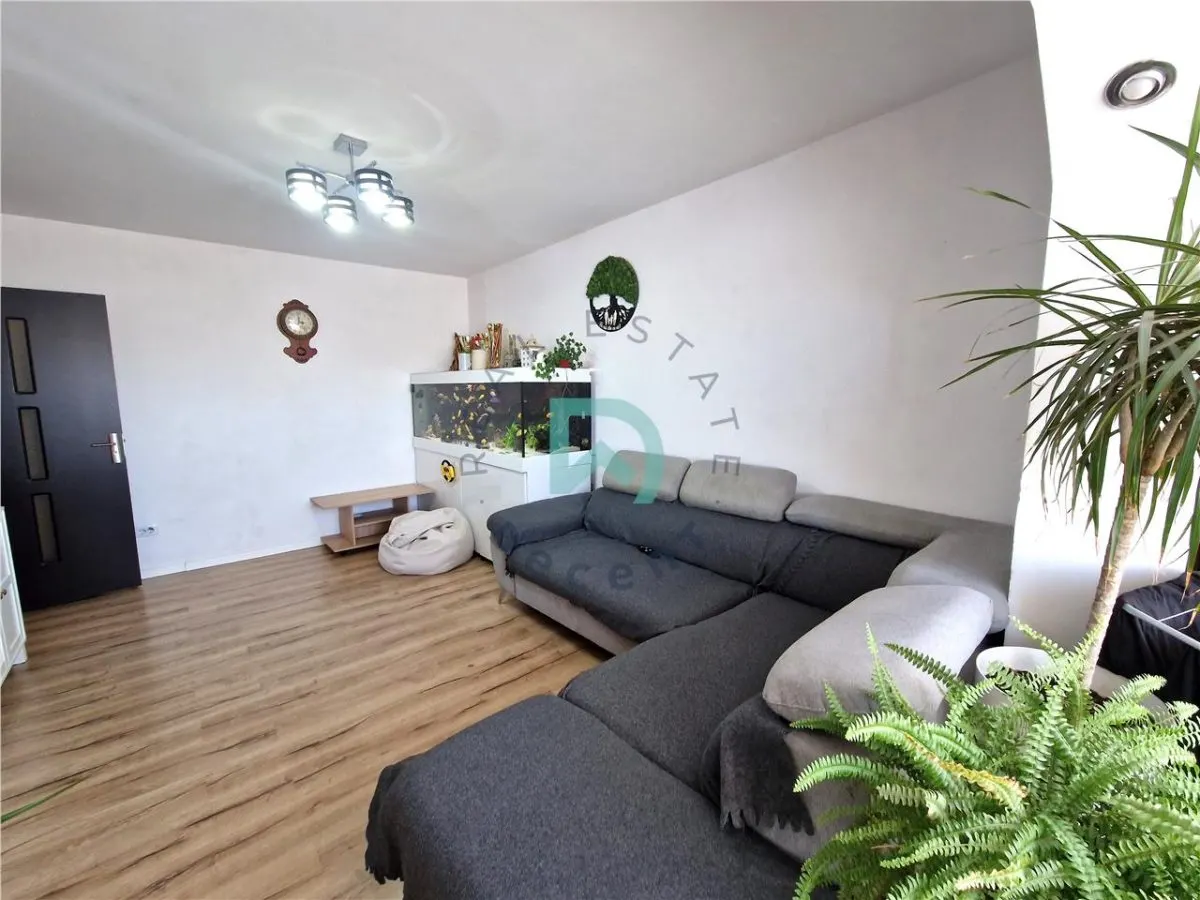 Apartament 3 camere, Tractorul, Brasov - foto 7