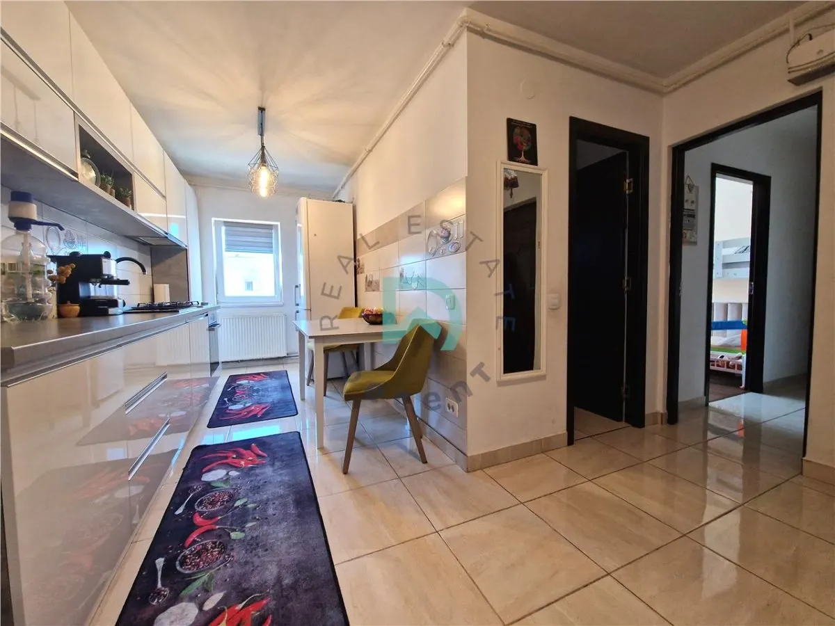 Apartament 3 camere, Tractorul, Brasov - foto 8