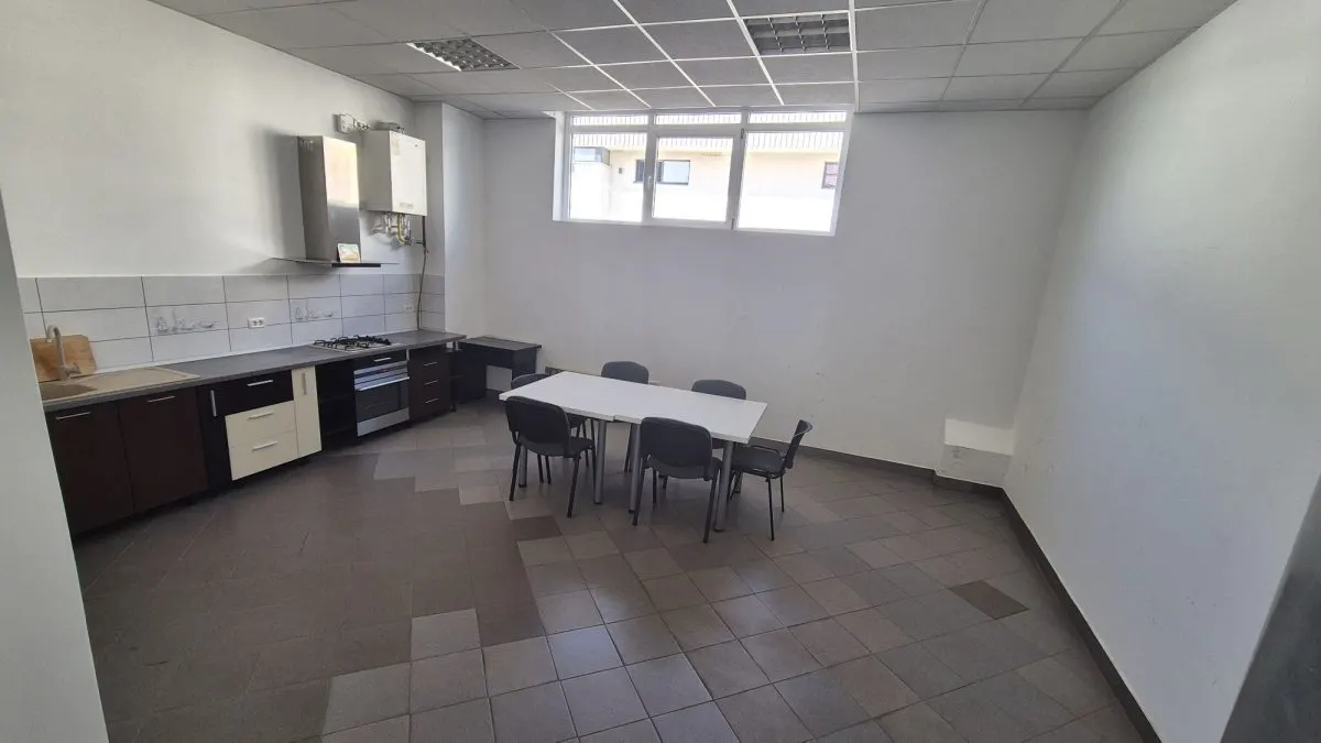 Spatiu comercial de inchiriat  Brasov - foto 5