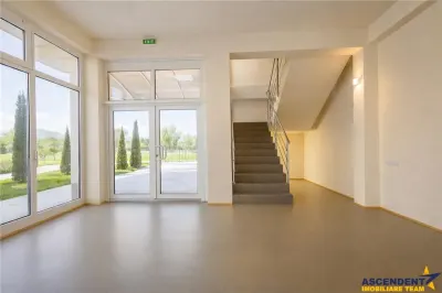 Edificiu cu acces facil, componenta si dotari apreciabile, Calea Bucuresti, Brasov - foto 12
