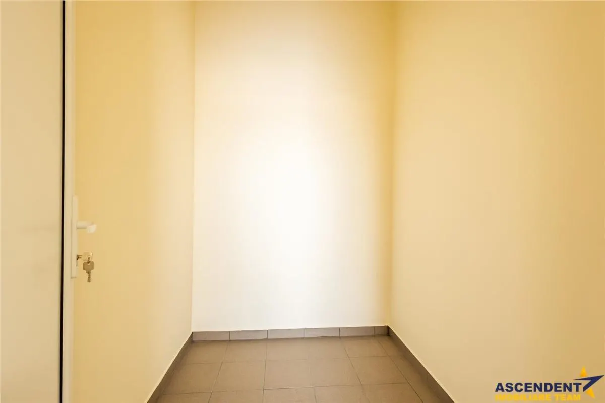 Edificiu cu acces facil, componenta si dotari apreciabile, Calea Bucuresti, Brasov - foto 14