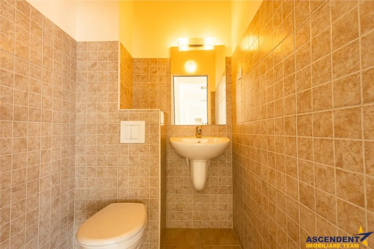 Edificiu cu acces facil, componenta si dotari apreciabile, Calea Bucuresti, Brasov - foto 10