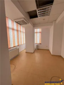 Spatiu versatil, Centrul Civic, Brasov - foto 13