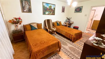 Refugiu urban,decomandat, farmec autentic,balcon spatios,Dambu Petros, Targu Mures - foto 2