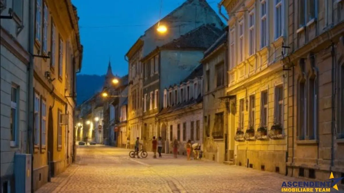 Cu terasa, Centrul istoric, Brasov - foto 1