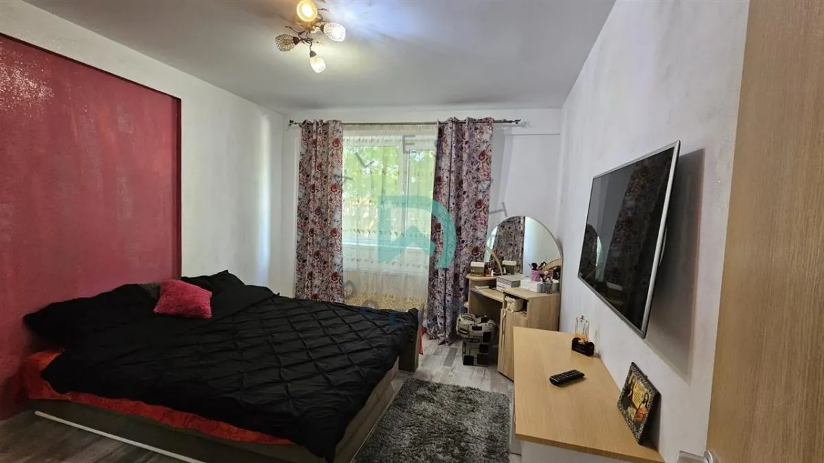Apartament 2 camere, Tractorul, Brasov - foto 3