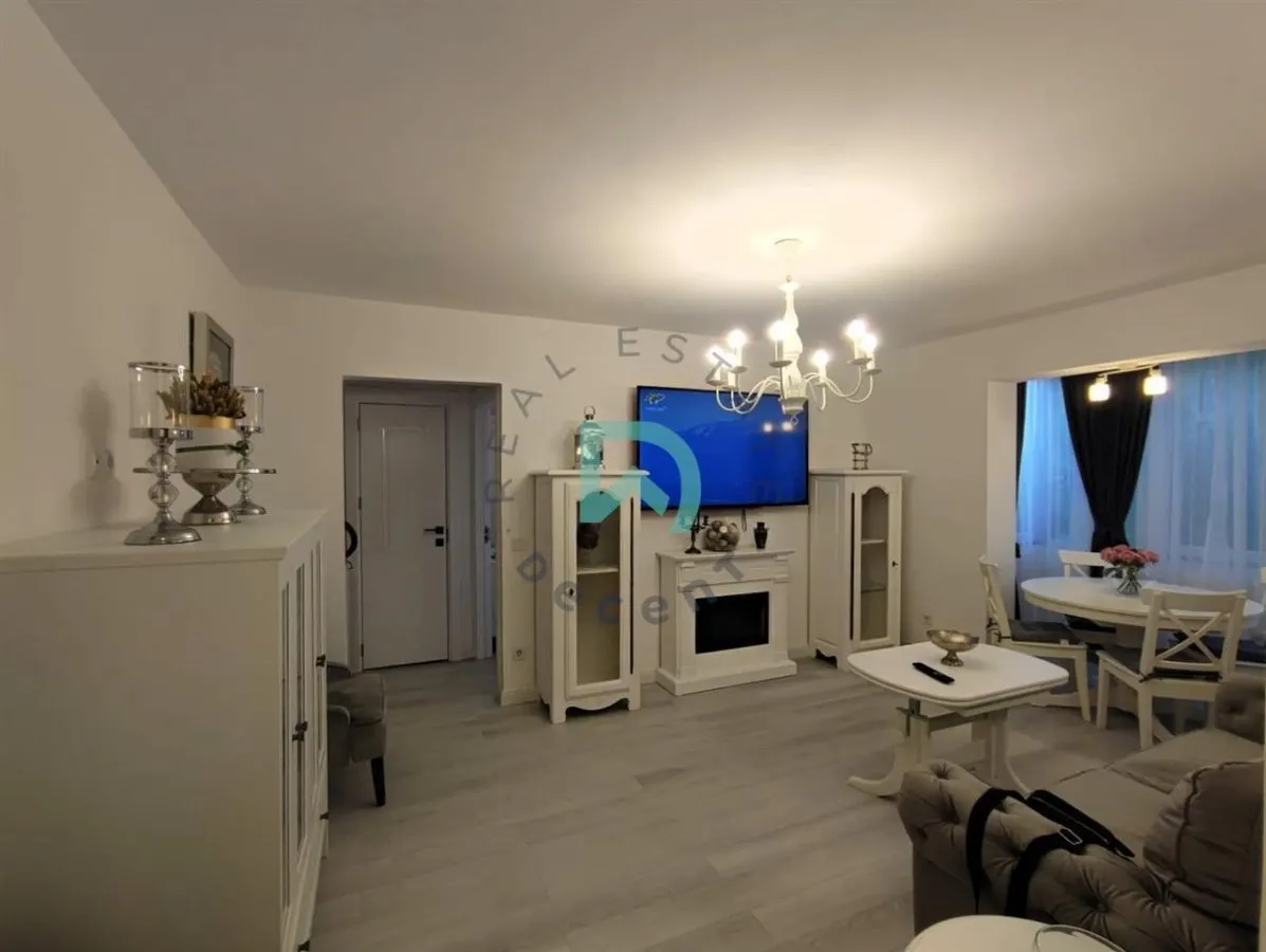 Apartament 3 camere, Centrul Civic Brasov - foto 3