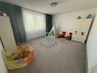 Casa spatioasa , intrare Izvor, Brasov - foto 37