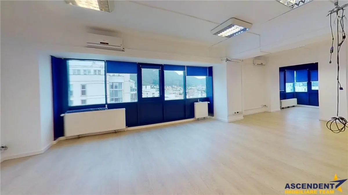 Spatiu de birouri renovat, Centrul Civic, Brasov - foto 11
