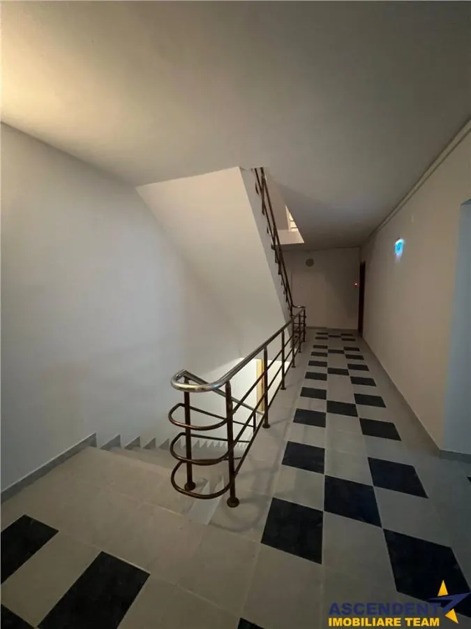 Spatiu de birouri renovat, Centrul Civic, Brasov - foto 16