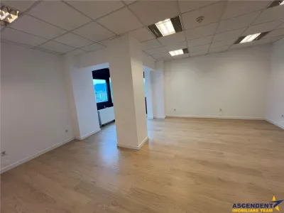 Spatiu de birouri renovat, Centrul Civic, Brasov - foto 22