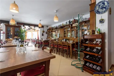 Pensiune cu restaurant, farmec aparte, concept italian, Central, Bran - foto 15