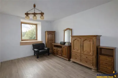 Proprietate autentica, stil traditional:Eco, cu parau pitoresc si vedere spectaculoasa, teren 900 mp - foto 2