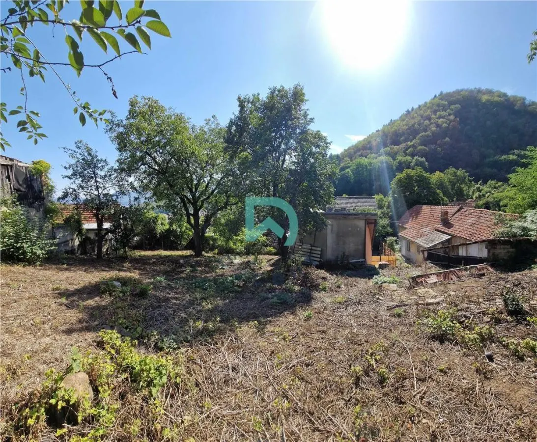Teren intravilan de vanzare  Brasov - foto 2