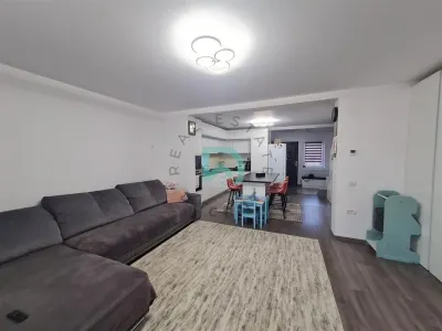 Casa  Tarlungeni, Brasov - foto 2