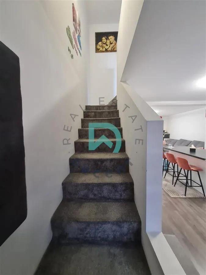 Casa  Tarlungeni, Brasov - foto 14