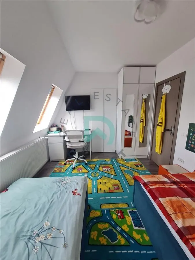 Casa  Tarlungeni, Brasov - foto 20