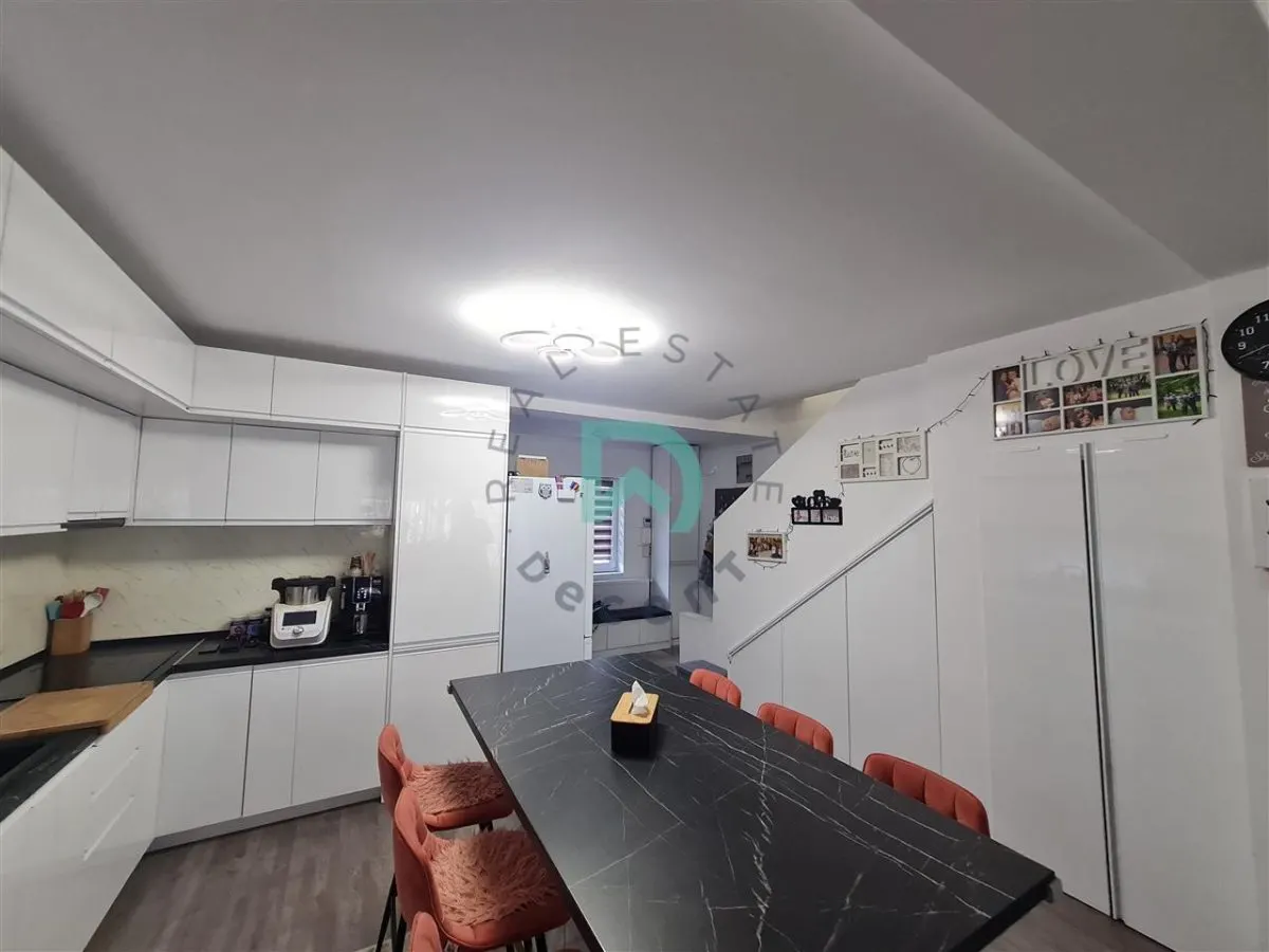 Casa  Tarlungeni, Brasov - foto 3