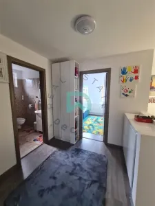 Casa  Tarlungeni, Brasov - foto 23