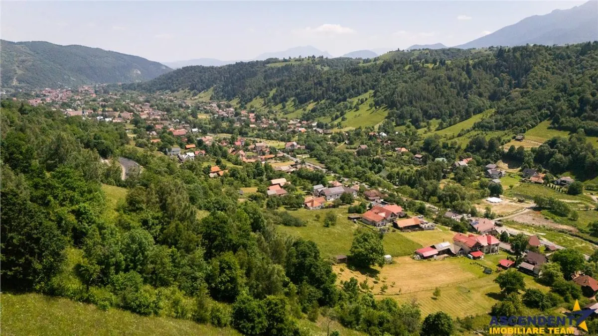 Teren 1.450 mp intravilan, la DN, cu priveliste de carte postala, Bran, Moieciu, Brasov - foto 5
