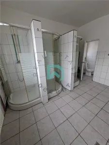 Imobil de închiriat â€“ 18 camere | Ideal pentru muncitori, pensiune sau activități comerciale - foto 17