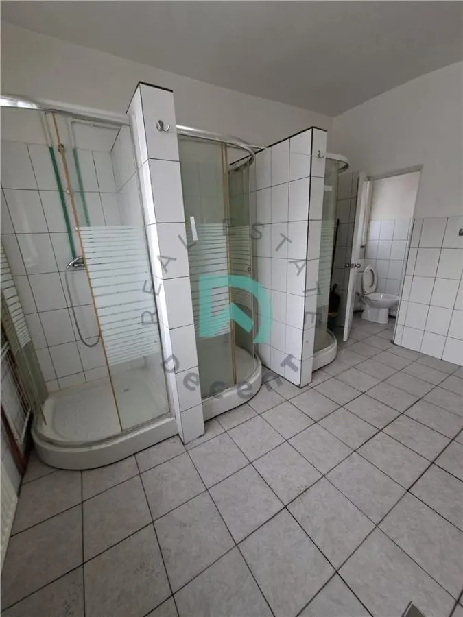 Imobil de închiriat â€“ 18 camere | Ideal pentru muncitori, pensiune sau activități comerciale - foto 17